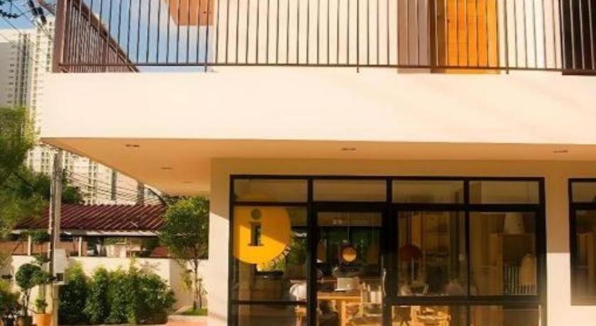Yellow Moon Hotel Pattaya Exteriör bild